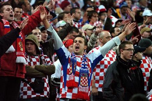 克罗地亚vs英格兰球迷反应
