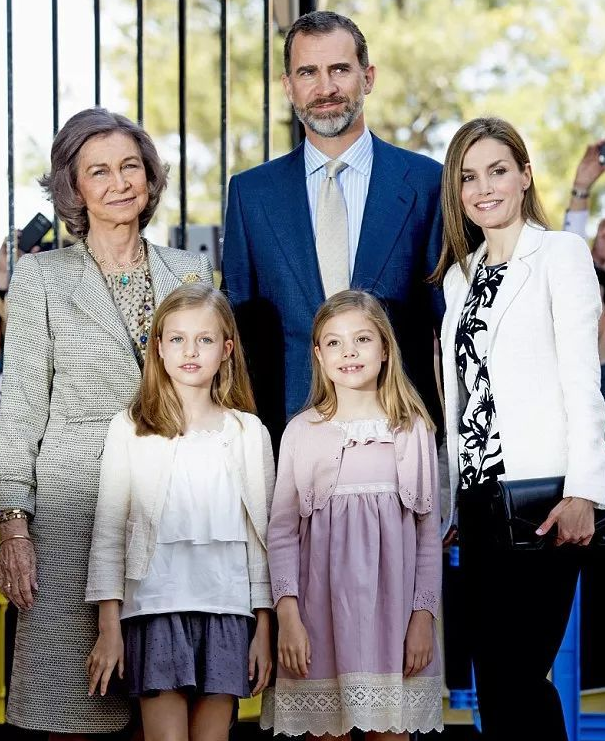 西班牙国王有几个孩子